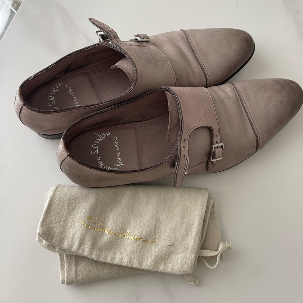 Santoni Men’s Leather Double-Buckle Shoe. Size 9. Great Condition